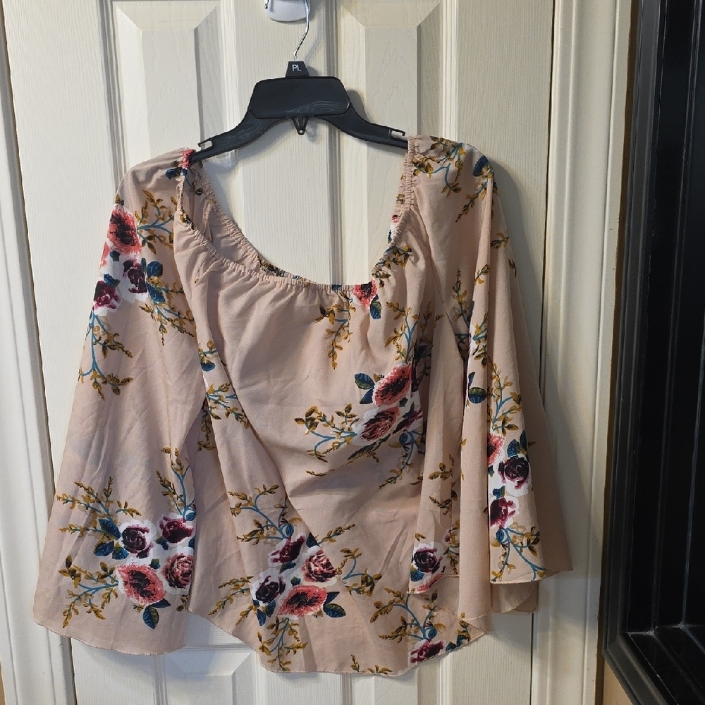 SHEIN Floral Beige Blouse